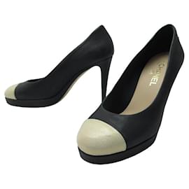 Chanel Two Tone Grey and Black Pointed Toe Pumps at 1stDibs  chanel  pointed toe heels brown pumps chanel pointed heels