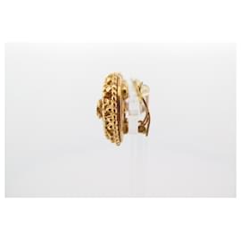 Chanel-VINTAGE CHANEL EARRINGS 1997 CC LOGO IN GOLD METAL GOLDEN EARRINGS-Golden