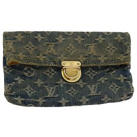 LOUIS VUITTON Monogram Denim Pochette Platt Clutch Bag Blue M95007 LV Auth 42129 Blue