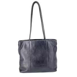 Prada-Black Leather Prada Shopper-Black