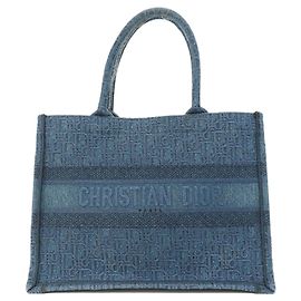 Dior Lady Dior Blau