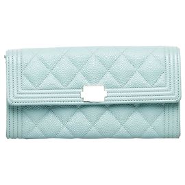 Chanel Cartera de cuero verde caviar para niño Verde Verde claro