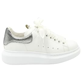 Alexander Mcqueen-Alexander McQueen Silver Oversized Sneakers in White Leather-White