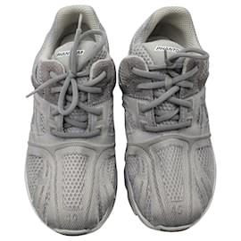 Balenciaga-Balenciaga Phantom Low-Top Sneakers in Grey Mesh-Grey