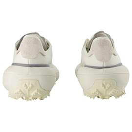 Y3-Makura Sneakers - Y-3 - Cream/Grey - Leather-White