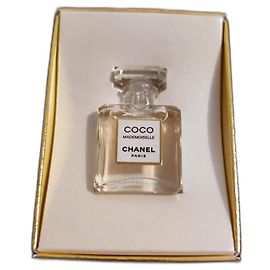 Chanel VIP-Geschenke Weiß