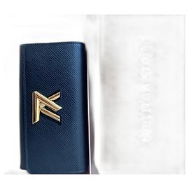 Louis Vuitton Epitwist Black