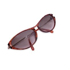 Christian Dior-Óculos de sol estilo gato vintage 2577 30 Óptil 57/13 120MILÍMETROS-Marrom