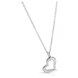Colar Piaget Diamond Heart em 18K ouro branco 0.24 ctw Prata Metálico