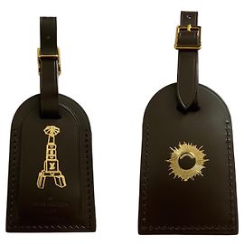 Louis Vuitton Paris reversible luggage tag brown leather Brown