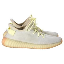 Autre Marque-ADIDAS YEEZY BOOST 350 V2 in 'Butter' Yellow Primeknit UK 10 -Yellow