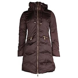 Moncler-Moncler Manteau long bouffant en polyester marron-Marron