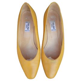 Céline flache Pumps Vintage p 36 Gelb