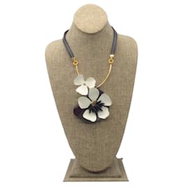 Marni-Marni Ivory / Brown Crystal Embellished Floral Pendant Statement Necklace-Cream