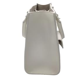 Louis Vuitton-Louis Vuitton White Lockme Monochrome PM Leather Tote Handbag-White