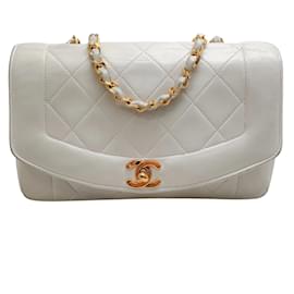 Chanel-Chanel vintage 1989-1991 Sac à bandoulière Diana en cuir blanc-Blanc