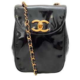 Chanel-Mini borsa a tracolla vintage Chanel in pelle verniciata nera-Nero