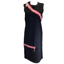 Christopher Kane Christophe Kane Noir / Robe en crêpe rose à imprimé serpent et fermeture éclair sans manches Noir