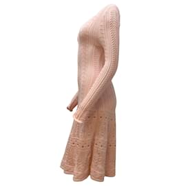 Carolina Herrera-Carolina Herrera Pink Long Sleeved Knit Midi Cocktail Dress-Pink