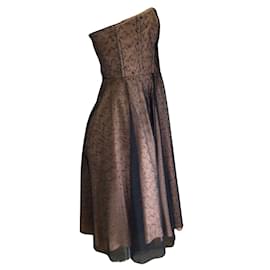 Carven-preto esculpido / Vestido de renda sem alças bege-Preto