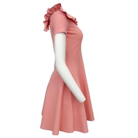 Alexander Mcqueen-Alexander McQueen Vestido Pink Anemone com babados no ombro-Rosa