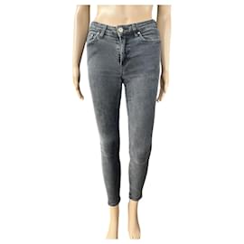 Acne-Jeans-Cinza