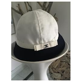 Chanel-Chapéu de balde Chanel-Branco