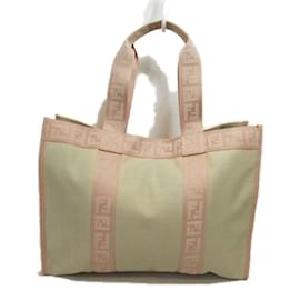 Fendi-Einkaufstasche aus Canvas mit Zucca-Besatz-Beige