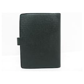 Louis Vuitton-LOUIS VUITTON AGENDA HOLDER COVER FUNCTIONAL MM IN GREEN LEATHER COVER-Green