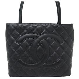NOVA BOLSA CHANEL CABAS SHOPPING MEDALHÃO EM CAVIAR PRETA BOLSA DE COURO Preto