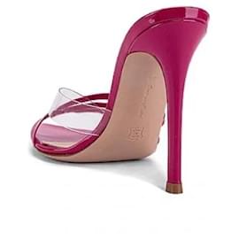 Gianvito Rossi-Mules-Fuschia