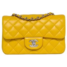 Chanel-Chanel mini retangular-Amarelo