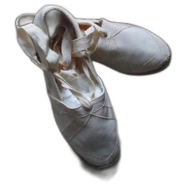 Inès de la Fressange Ecru canvas espadrilles, Pointure 36. Cream