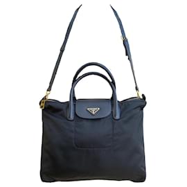 Prada-Magnificent Prada shoulder and hand bag-Black