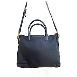 Prada-Magnificent Prada shoulder and hand bag-Black