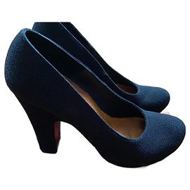 Chie Mihara Black Leather High Heel Pumps Black