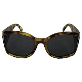Gianni Versace-**Gianni Versace Brown Celluloid Sunglasses-Brown