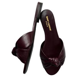 Saint Laurent bailarinas Burdeos
