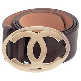 Chanel-Cinturón Chanel de piel de cordero marrón oscuro con hebilla CC plateada-Castaño,Marrón oscuro
