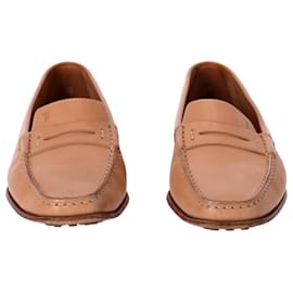 Tod's-Tod's Slip On Loafers in Beige Leather -Beige