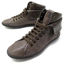 Louis Vuitton Millennium Wedge Sneakers in Black Monogram Suede and Leather  ref.899859 - Joli Closet