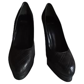 Stuart Weitzman-Leather pumps-Black