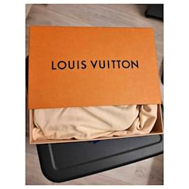 Louis Vuitton-Nova bolsa Louis Vuitton Danube-Azul marinho