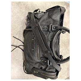 Balenciaga-Handbags-Black