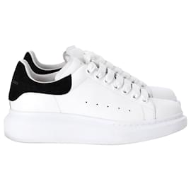 Alexander Mcqueen-Alexander McQueen Oversized Sneakers with Suede Trim in White calf leather Leather-White