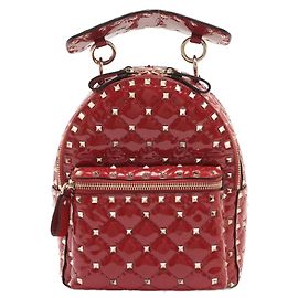 Valentino Garavani Rockstud Mini-Rucksack aus rotem Lackleder Rot