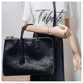 Prada-Galleria Large Leather Black Tote-Black