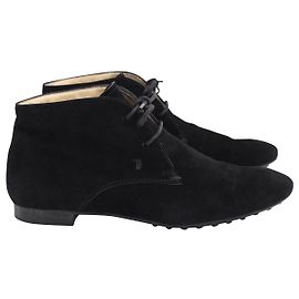 Stivaletti stringati Tod's in camoscio nero Nero