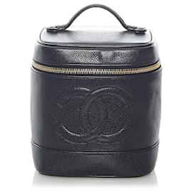 Chanel-Bolsa Chanel Preto CC Caviar Couro Vanity-Preto