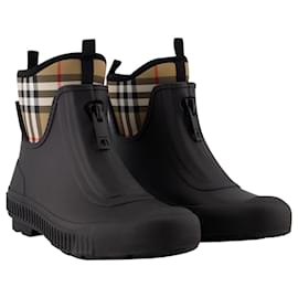 Burberry-LF Flinton Ankle Boots - Burberry - Rubber -Black-Black